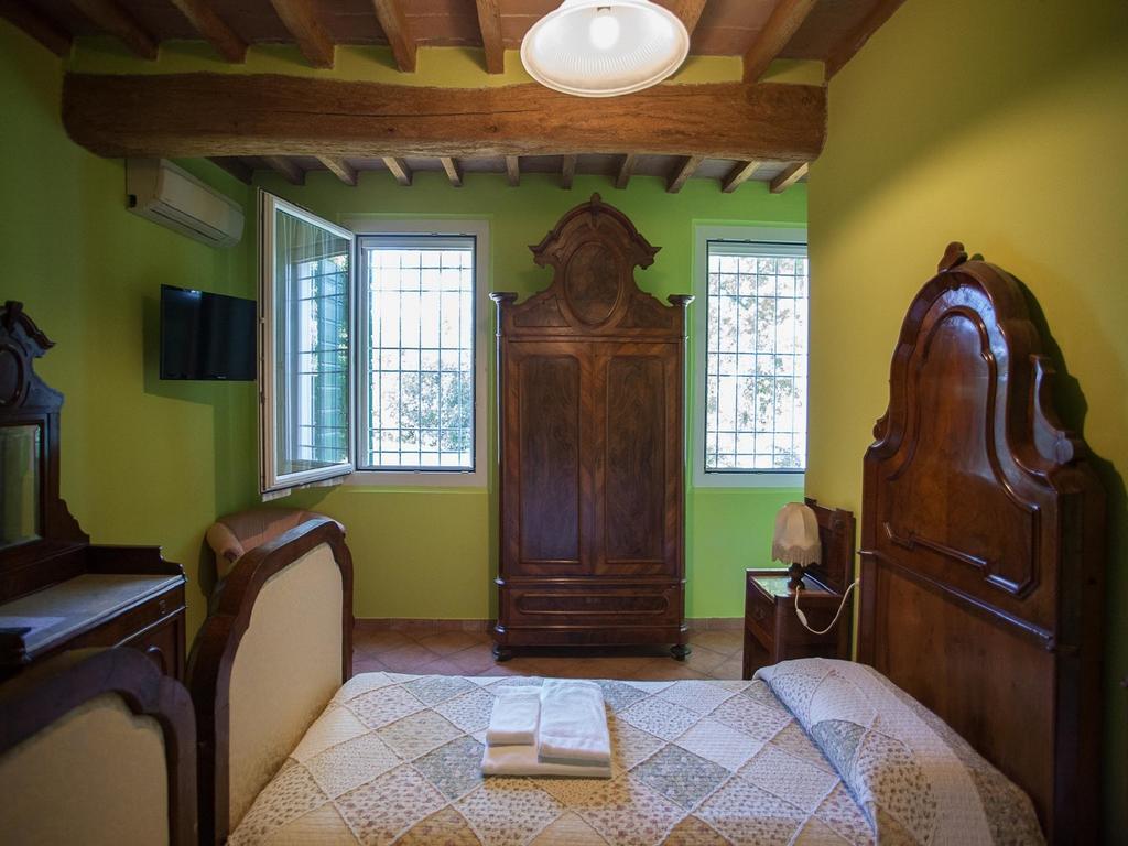 Villa Camurana Medolla Buitenkant foto